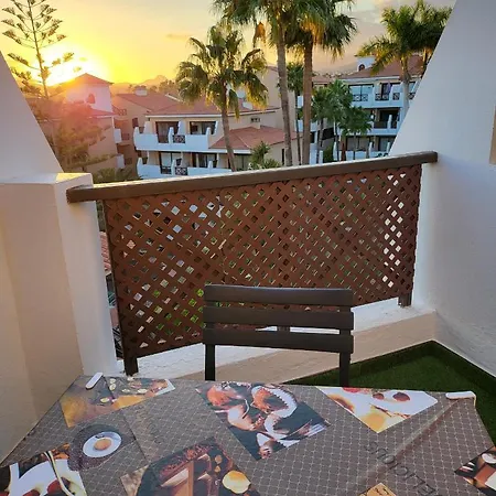 Atico Albatros Park Piscina Climatizada Tenerife * 산미겔데아보나